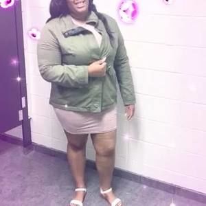 Meet your Posher, Alexia